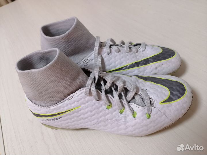 Бутсы Nike 37 размер