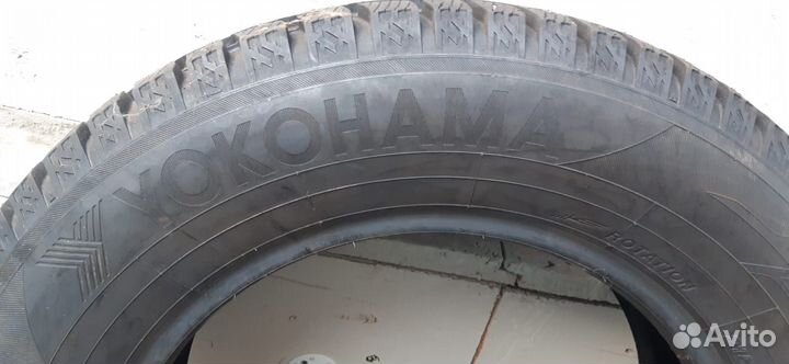 Yokohama Ice Guard Stud IG55 215/65 R16 102T