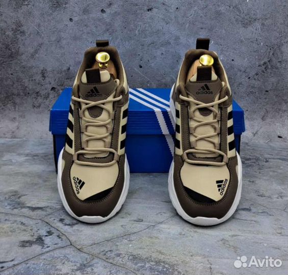 Adidas мужские кроссовки размер 45