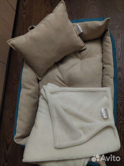 Лежанка для собак