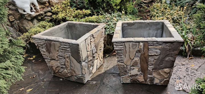 Вазоны, Натуральный природный камень