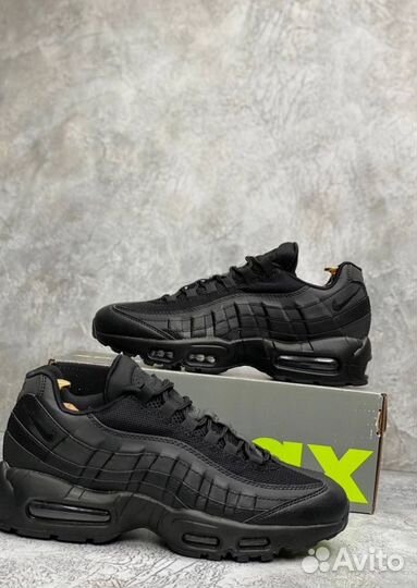 Кроссовки Nike Air Max 95 эргономичные