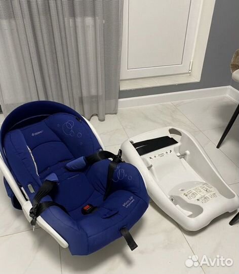 Автолюлька maxi cosi с базой isofix