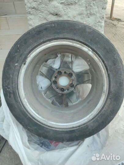 Bridgestone Ice Cruiser 5000 225/55 R16 95T