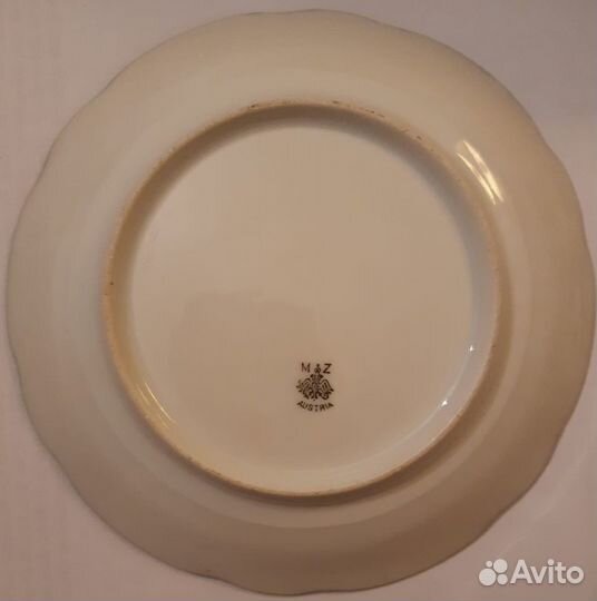 Набор десертных тарелок антикварных