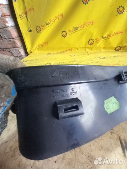 Накладка щитка приборов Volkswagen Sharan 1