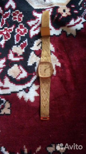 Часы наручные Луч