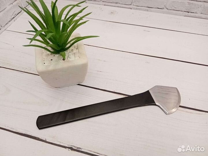 Для создания аксессуаров ножи шерфовальные