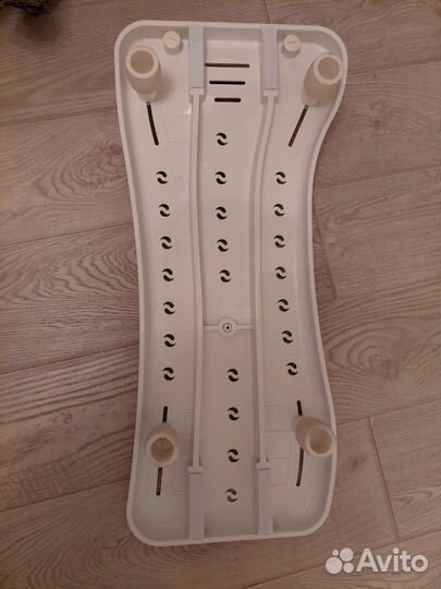 Сиденье для ванны