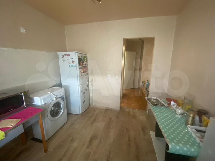 2-к. квартира, 63 м², 9/9 эт.