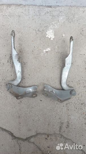 Петли капота toyota Rav 4 A20