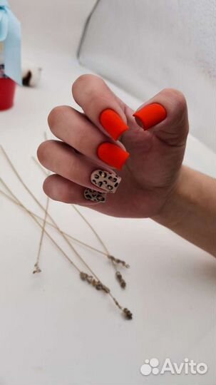 Модель на маникюр бесплатно