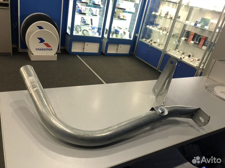 Антенна спутниковая для приёма сигнала Триколор