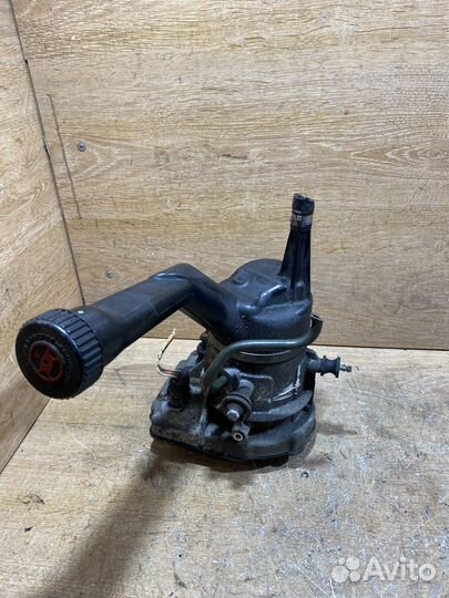 Насос эгур Peugeot 308