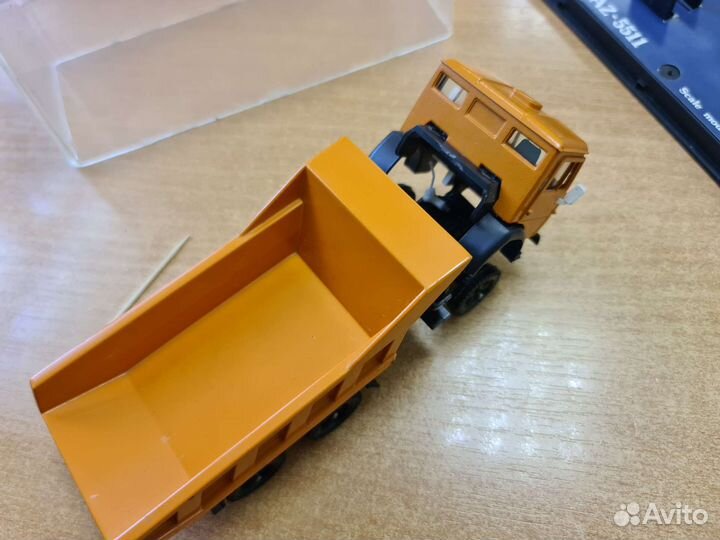 Модель СССР 1:43.Камаз 5511 оранжевый
