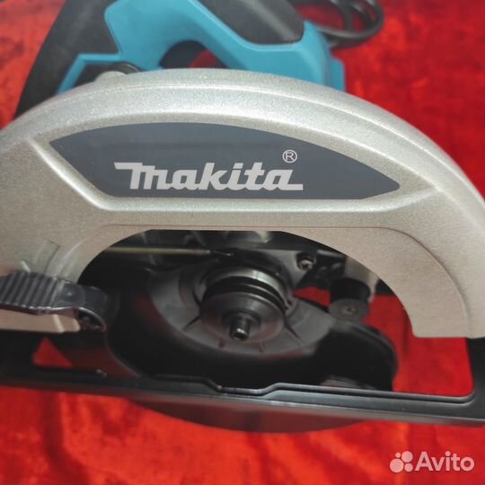 Циркулярка Makita