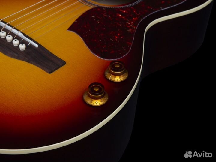 Электроакустическая гитара Norman B18 parlor CB GT