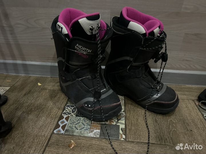 Сноубордические ботинки женские