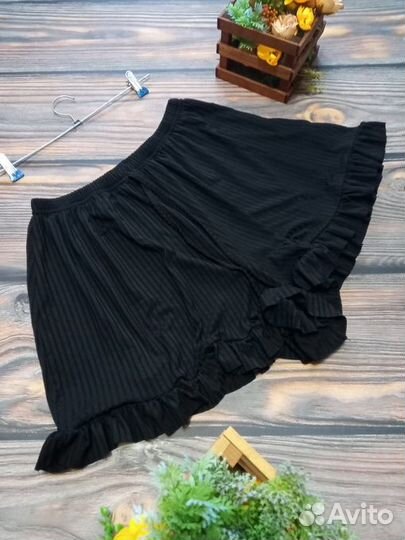 Шорты новые 50 размер