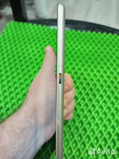 Планшет Mi pad 3 4/64