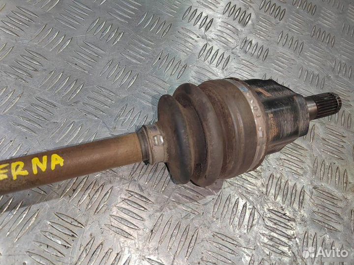 Привод левый Hyundai Verna 1.4 2006-2010