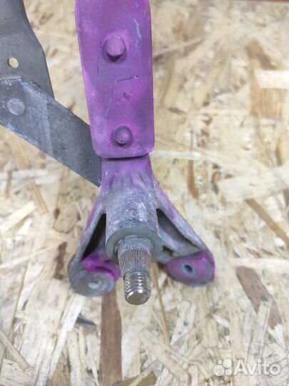 Трапеция стеклоочистителя Mercedes w140