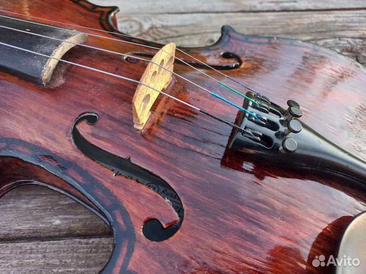 Продаю скрипку 4/4