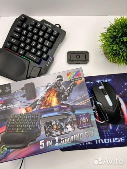Игровая клавиатура и мышь для телефона