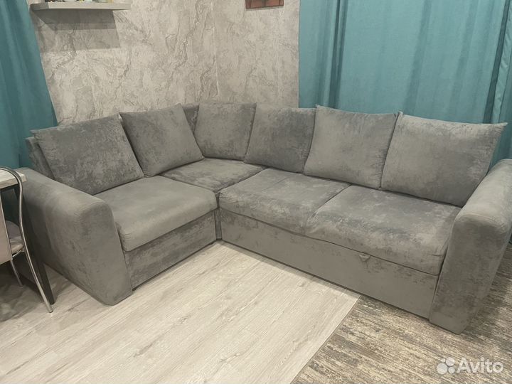 Диван угловой