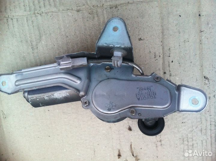 Мотор стеклоочистителя задней двери 85130-52010