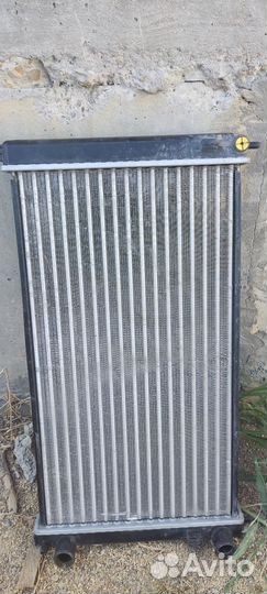 Радиатор приора