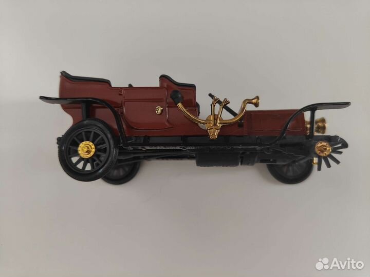 Модель автомобиля Руссобалт с24/30 дубль фаэтон