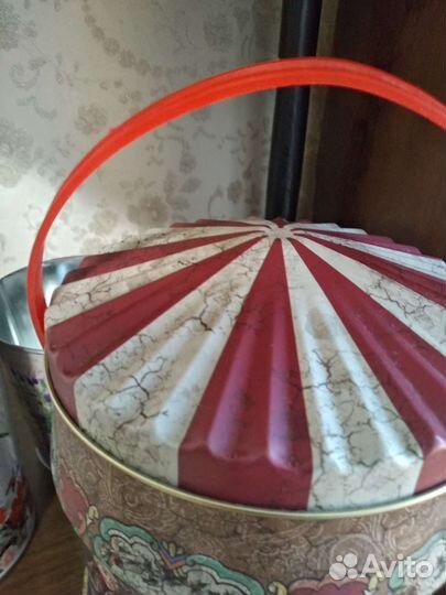 Посуда для кухни банки жесть