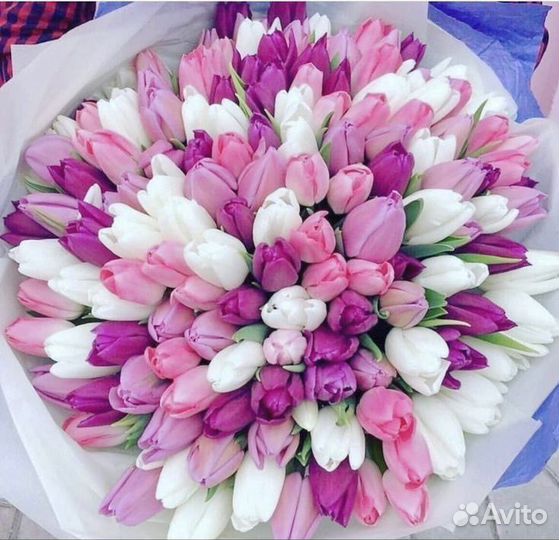 Букет из тюльпанов