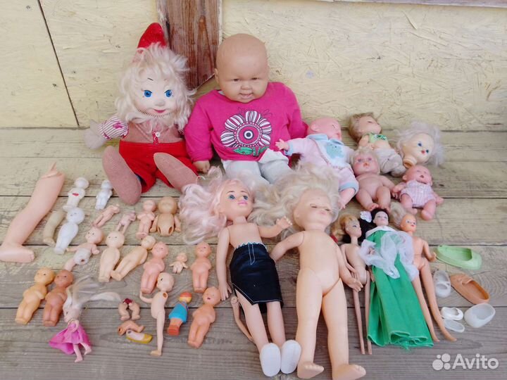 Куклы и пупсы