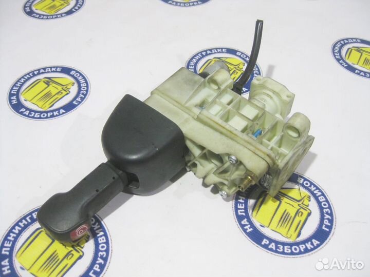 Кран ручника 1548210 scania, P,G,R,T - series