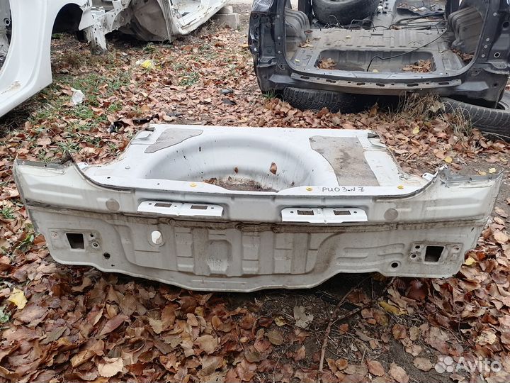 Панель задняя ниша под запаску Kia Rio 3 Киа Рио 3