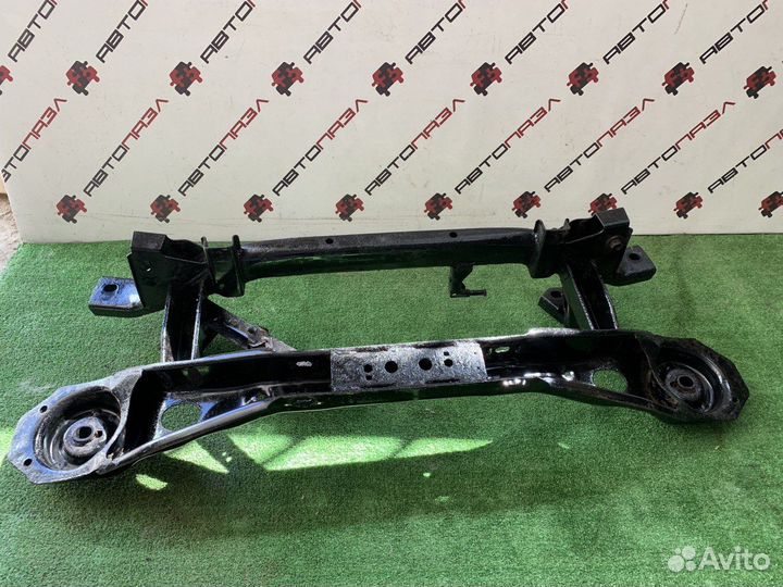 Задний подрамник Ford Focus 2