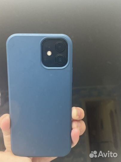 Чехол на iPhone 12