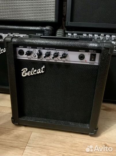 Электрогитара + Комбоусилитель (комплект)