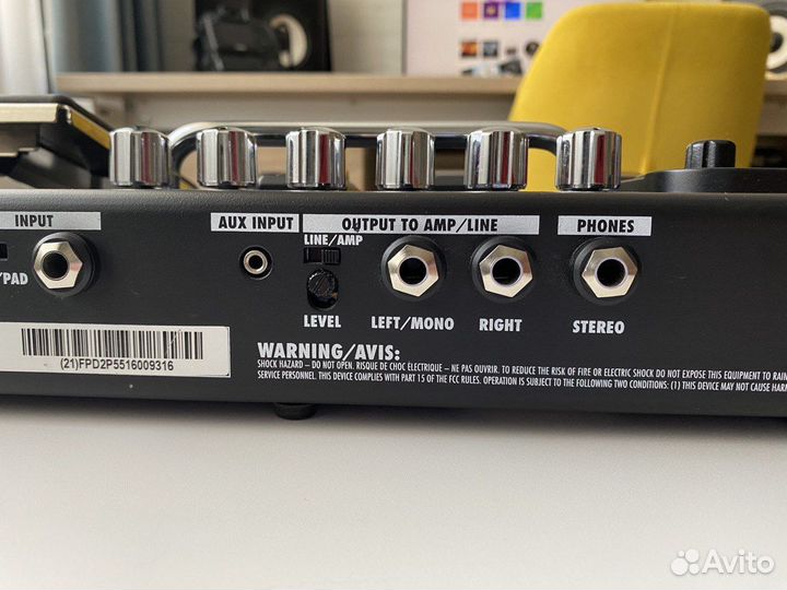 Гитарный процессор Line 6 POD XT Live