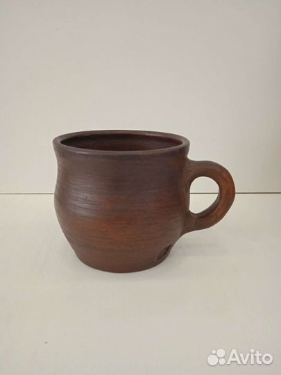 Глиняная кружка
