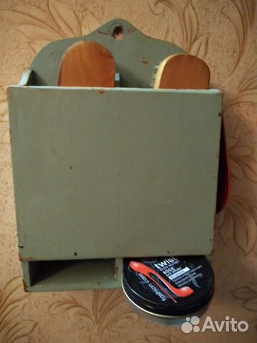 Советская полочка для обувных щеток