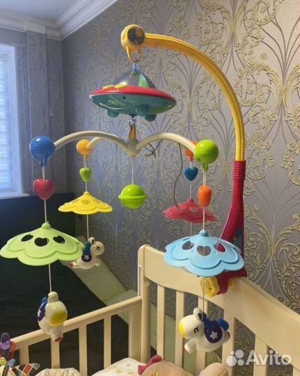 Мобиль на кроватку с проектором