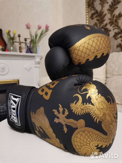 Боксерские перчатки jabb 10 унций