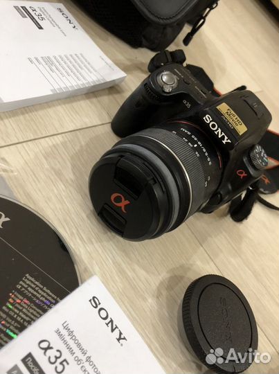 Зеркальный фотоаппарат