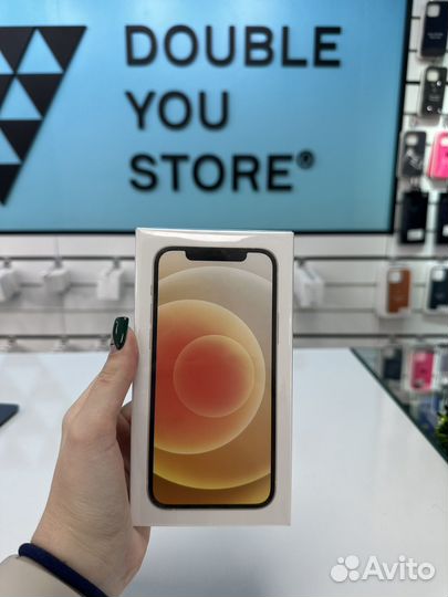 iPhone 12, 64 ГБ