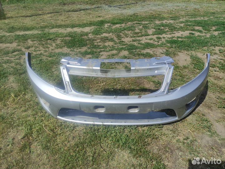 Бампер на Гранту лифтбек