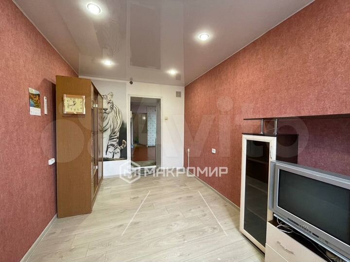 Комната 12 м² в 4-к., 9/9 эт.