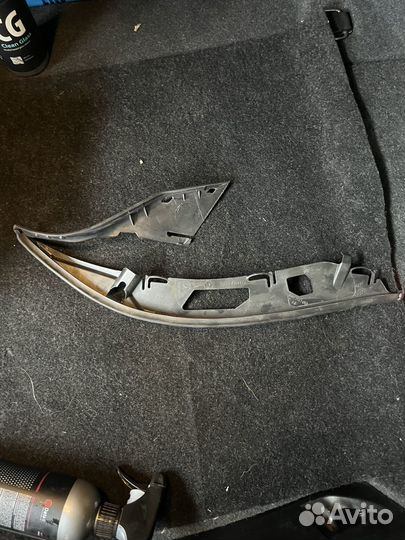 Уплотнитель фары Bmw e60